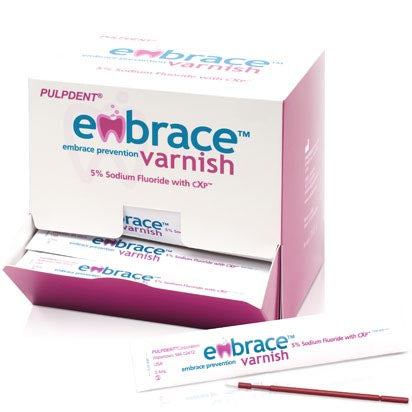 50 x 0.4 mL Embrace Varnish unit dose with applicator brush